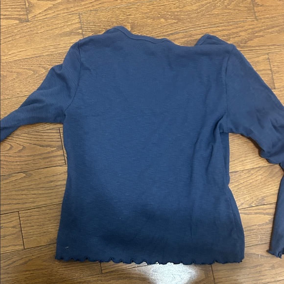 Old Navy Navy Ribbed Long Sleeve Crop Tee - Picture 3 of 3